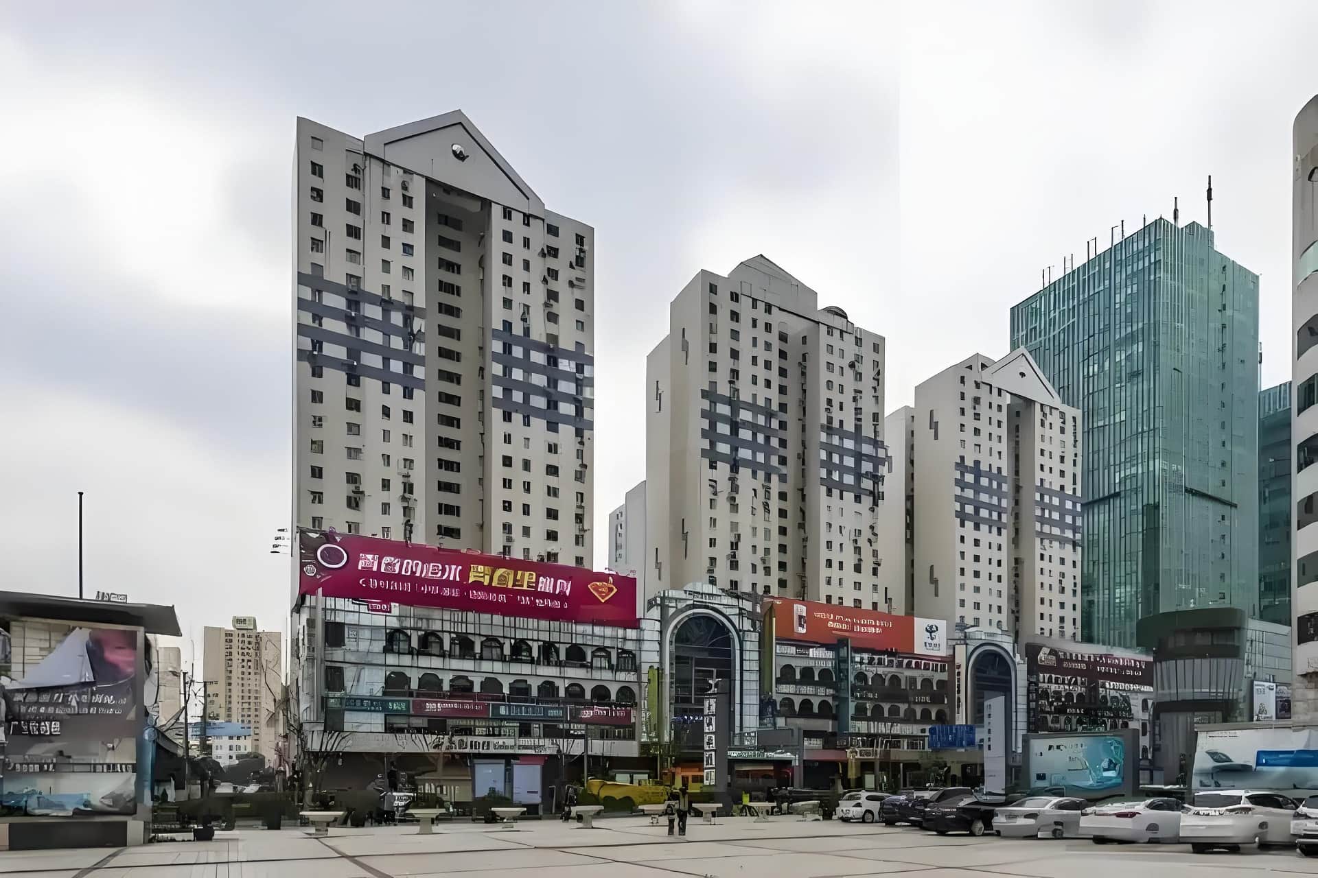 东明广场